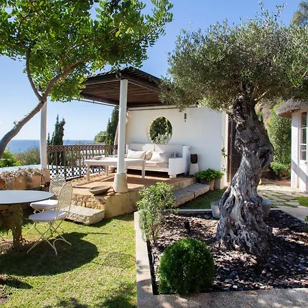 Love Garden Bolonia Exterior photo